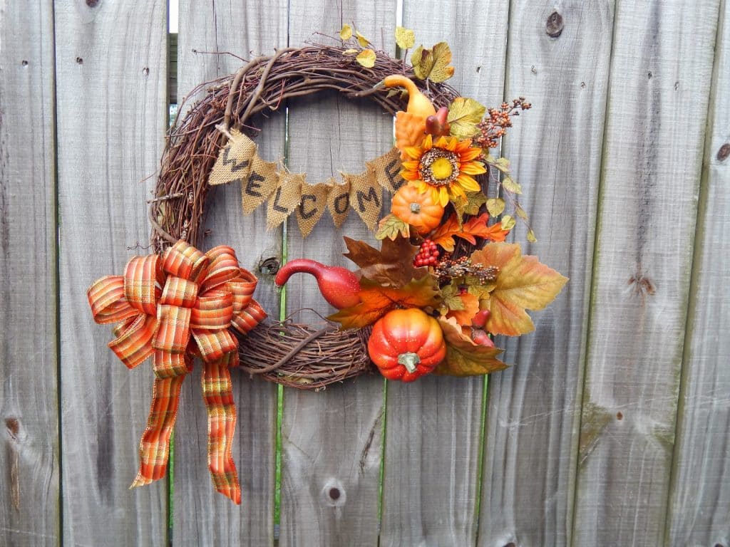 DIY Fall Welcome Wreath