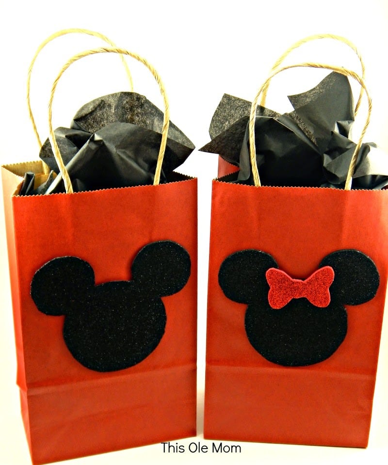 DIY Mickey Mouse and Minnie Mouse Gift Bags 