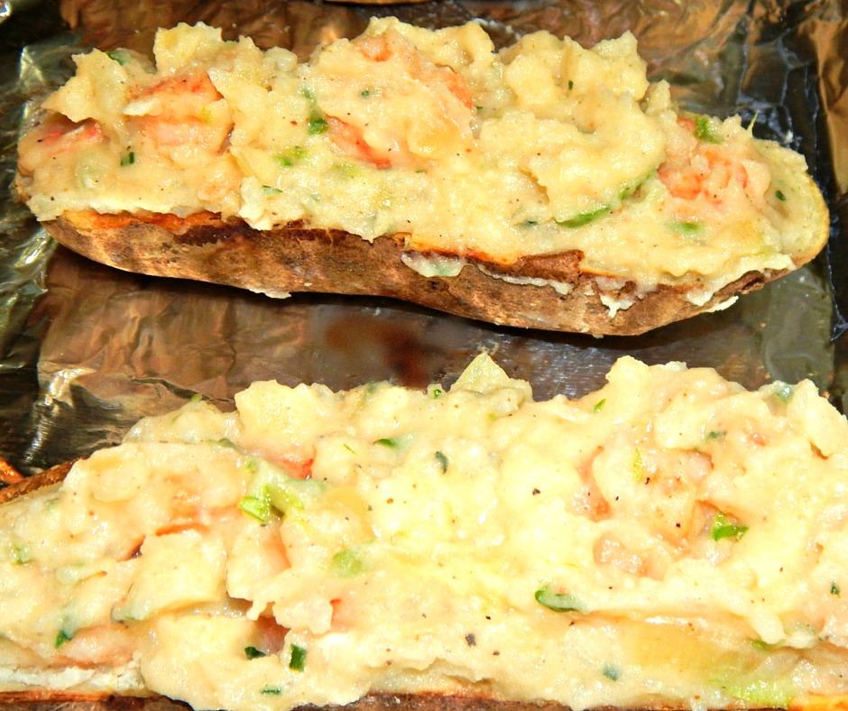 Potatoes Stuffed with Cheese and Shrimp