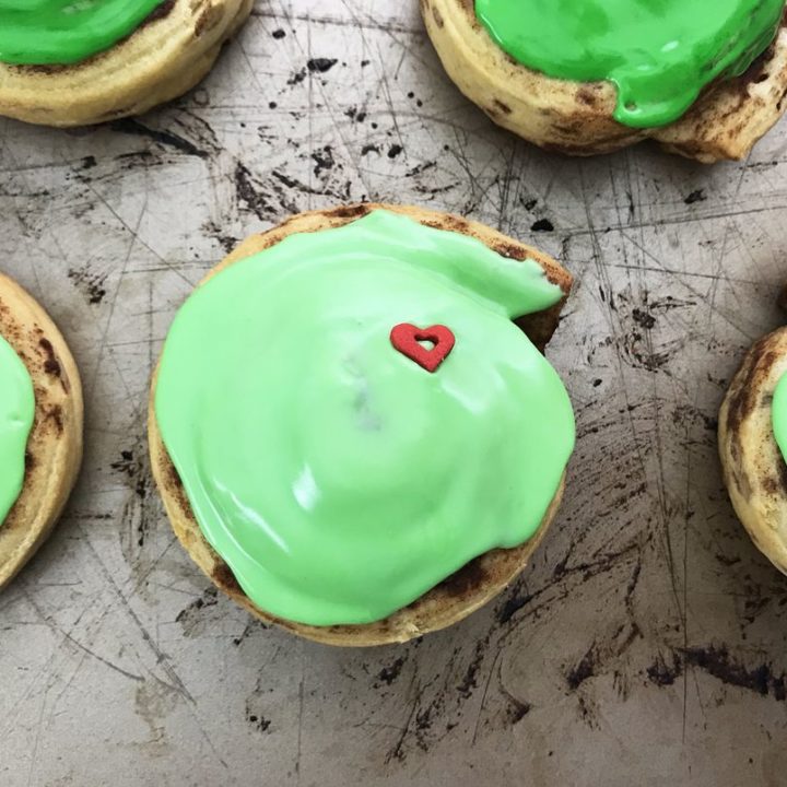 Grinch Cinnamon Rolls