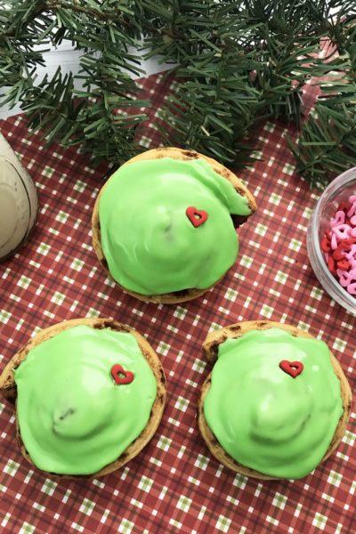 Grinch Cinnamon Rolls