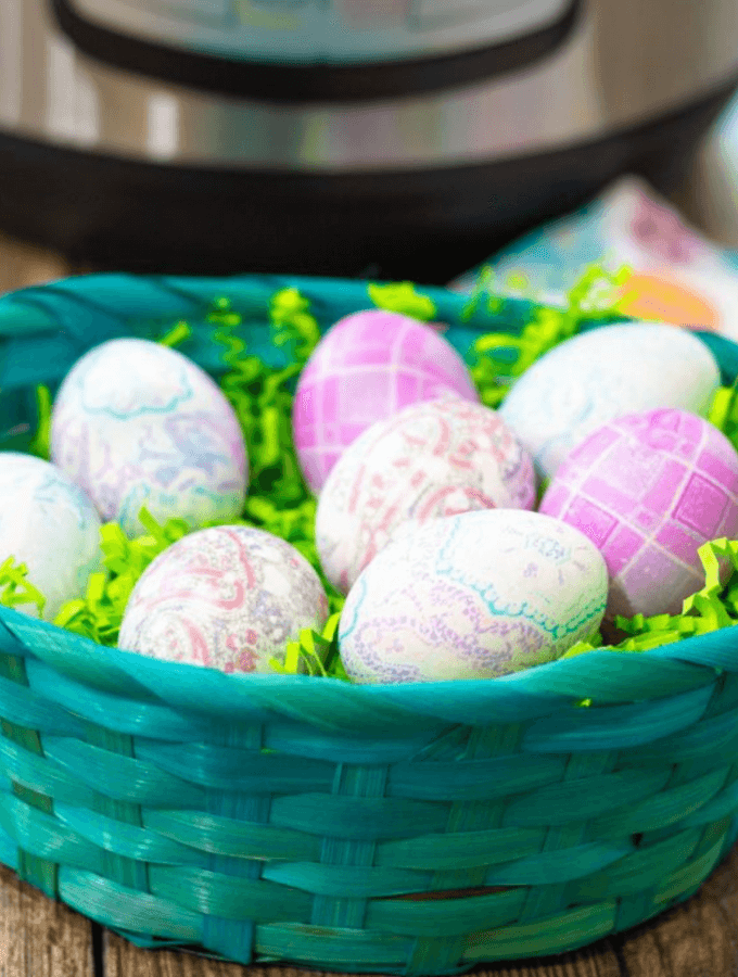 Instant Pot Tie Dyed Eggs