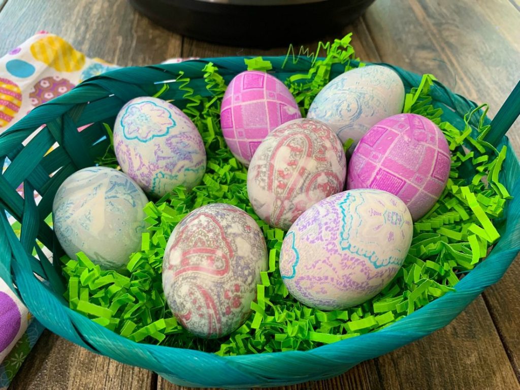 Instant Pot Tie Dyed Eggs