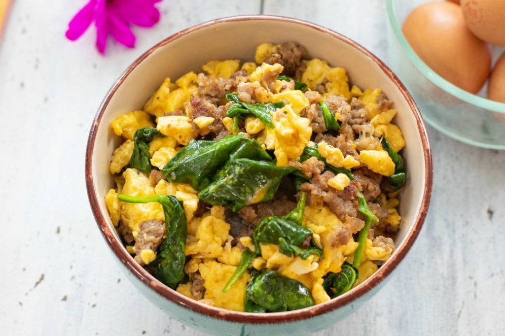 Keto Sausage, Eggs, and Spinach Breakfast Bowls