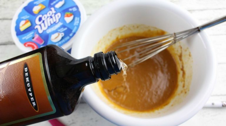 Butterfinger Pudding Shots This Ole Mom