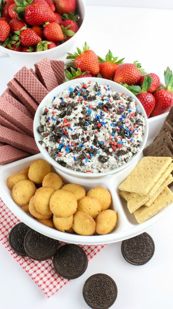 Patriotic Oreo Cookie Dip