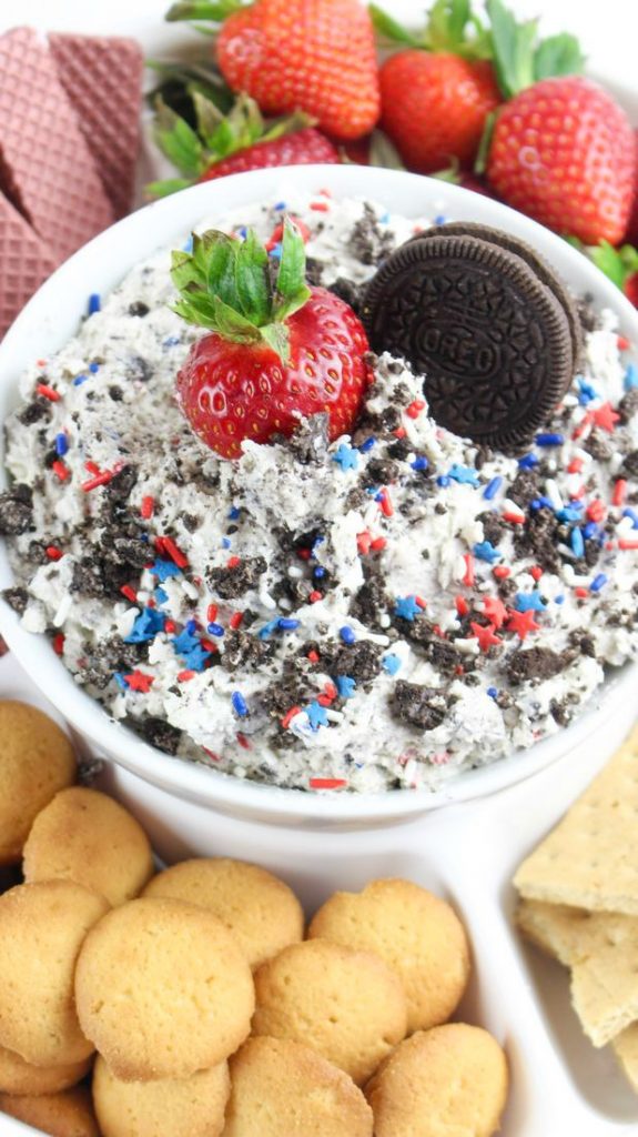 Oreo Cookies and Cream Dip 