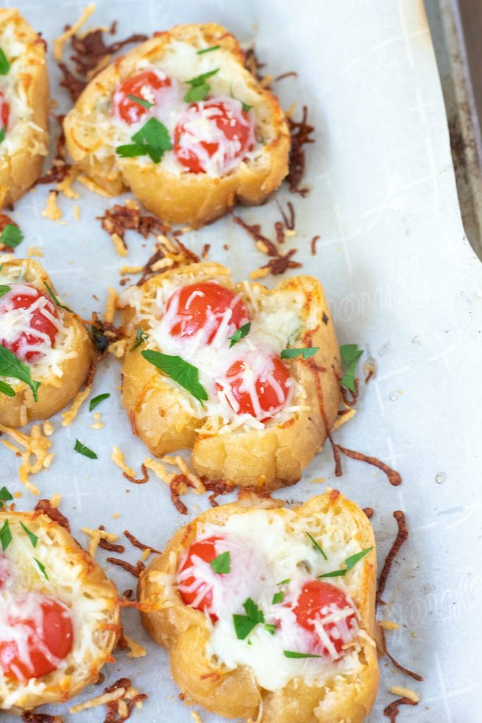 Cheesy Tomato Bread