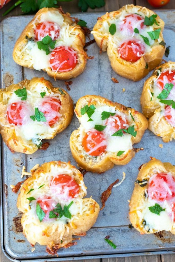 Cheesy Tomato Bread