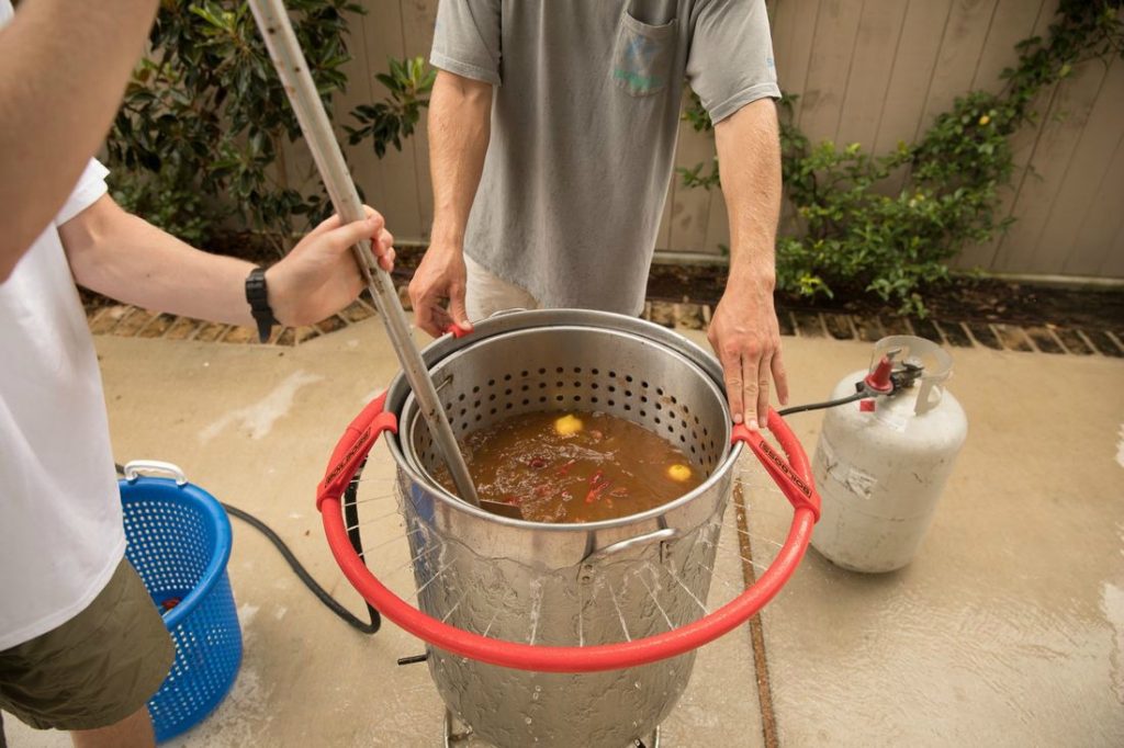 Crawfish Boiling 'Two Pot Method' - Does it Work?