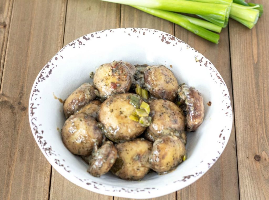 Mushrooms Baked with Butter and Ranch Sauce