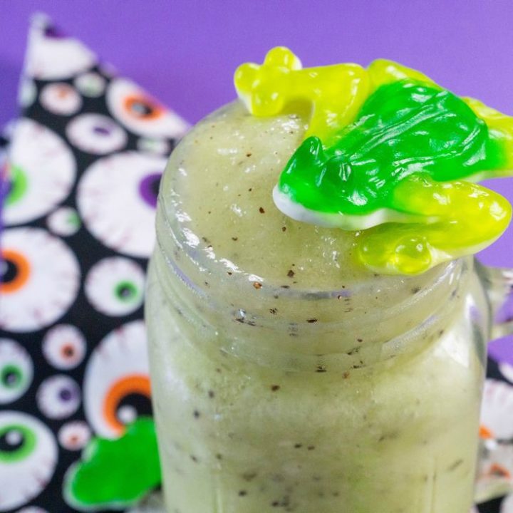 Kids Halloween Creepy Frog Slush