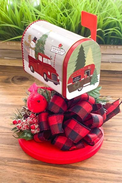 Dollar tree Christmas Mailbox Decor