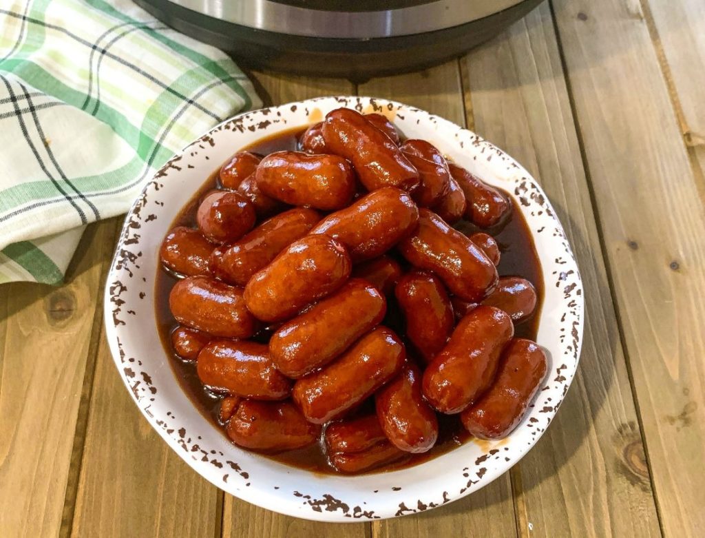 Instant Pot Little Smokies with Grape Jelly