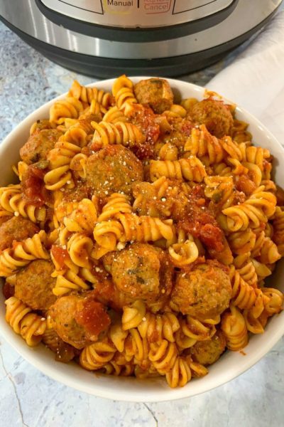 Instant Pot Pasta and Meatballs