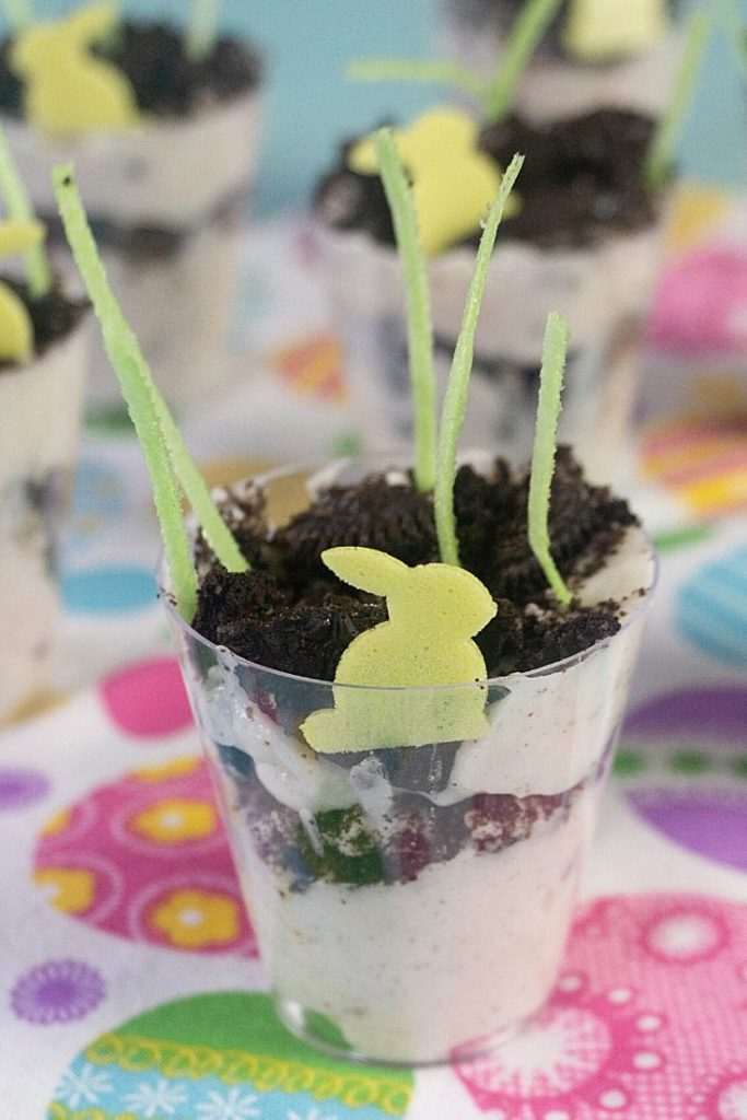 Easter Oreo Pudding Cups