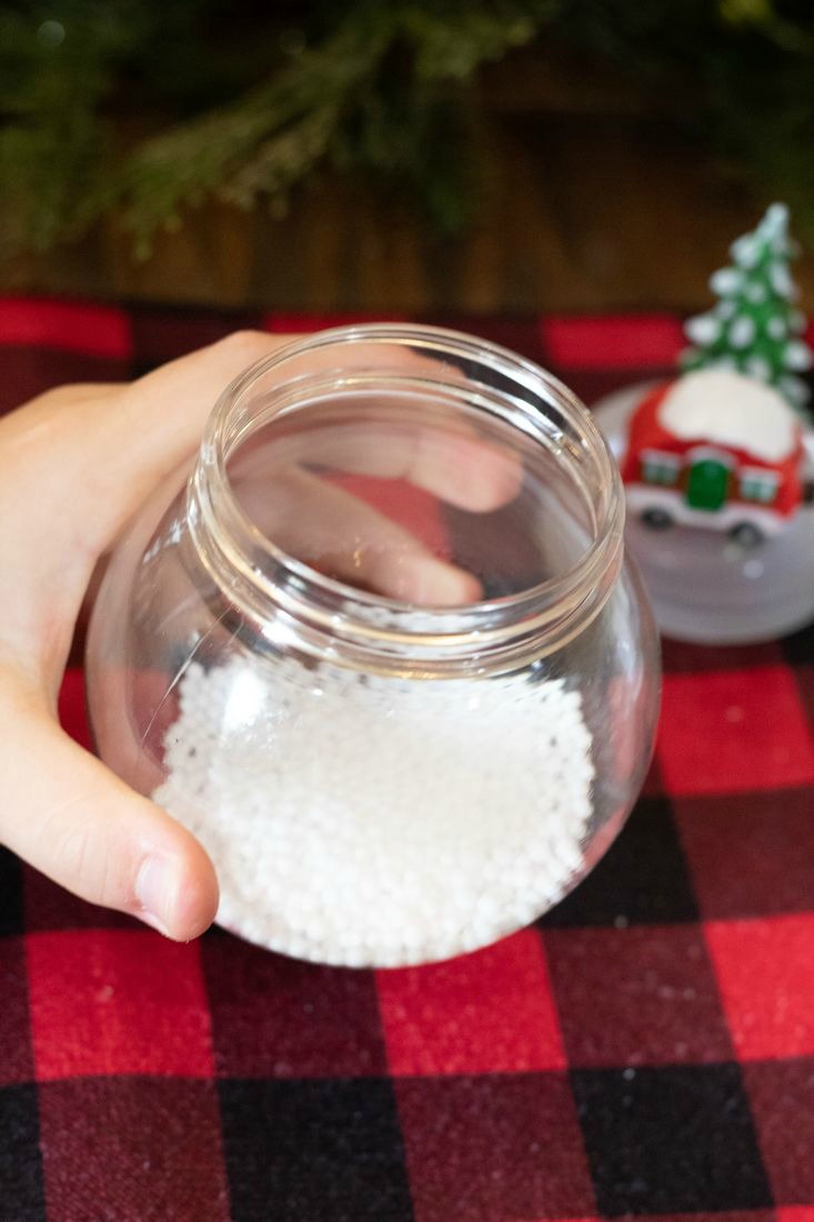 DIY Waterless Christmas Snow Globes This Ole Mom