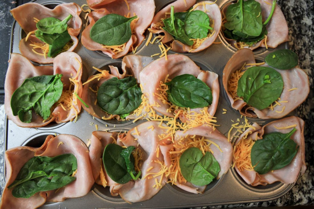 Cheesy Ham Baked Egg Cups in Muffin Tin (process image)